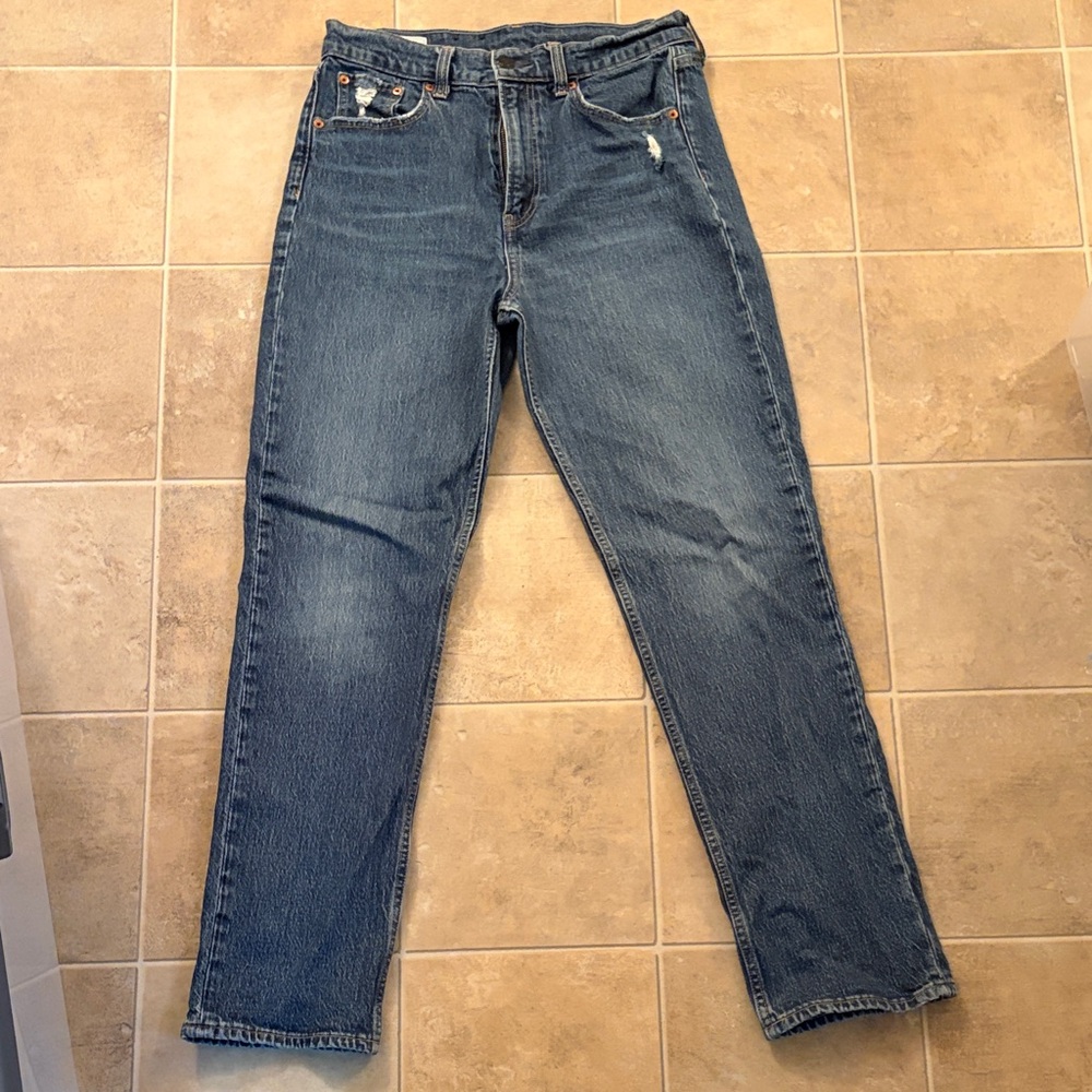 GAP Women's Straight Leg Blue Jeans